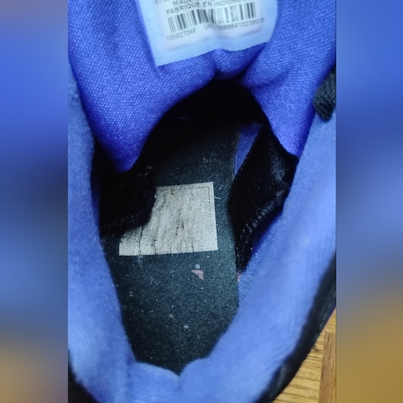 Nike Air Jordan 8 Retro ‘Three-Peat’ Youth Size 5Y  305368-142 - Picture 12 of 12